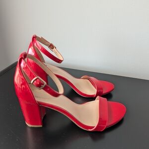 Bandolino Vibrant Red Heels